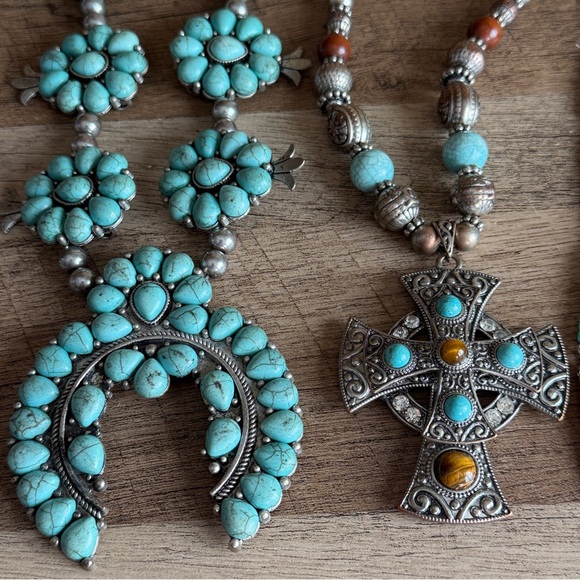 28 Piece Western Statement Jewelry Bundle - Squash Blossom Bracelets Earrings - Picture 10 of 13